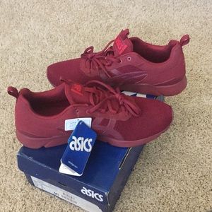 ASICS Gel-Lyte Runner in burgundy